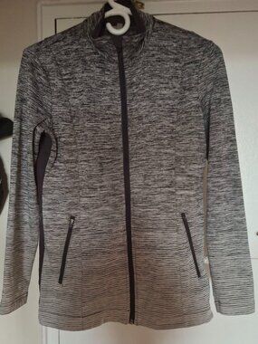 T by Talbot Women's Grey Zip-Up Sports Jacket, Size P